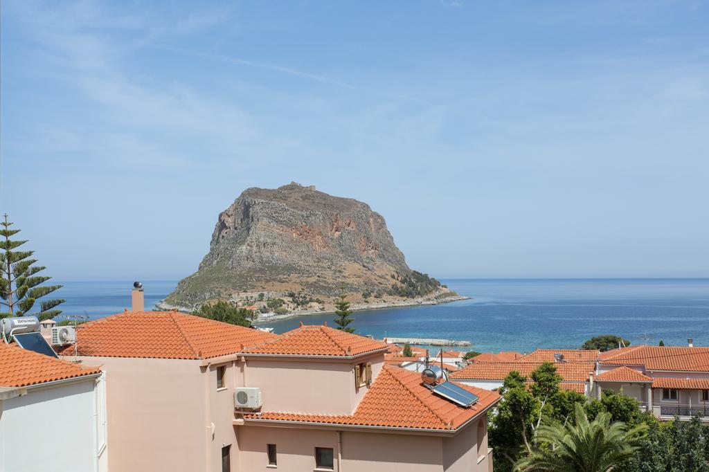 Monemvasia Green Apartments エクステリア 写真
