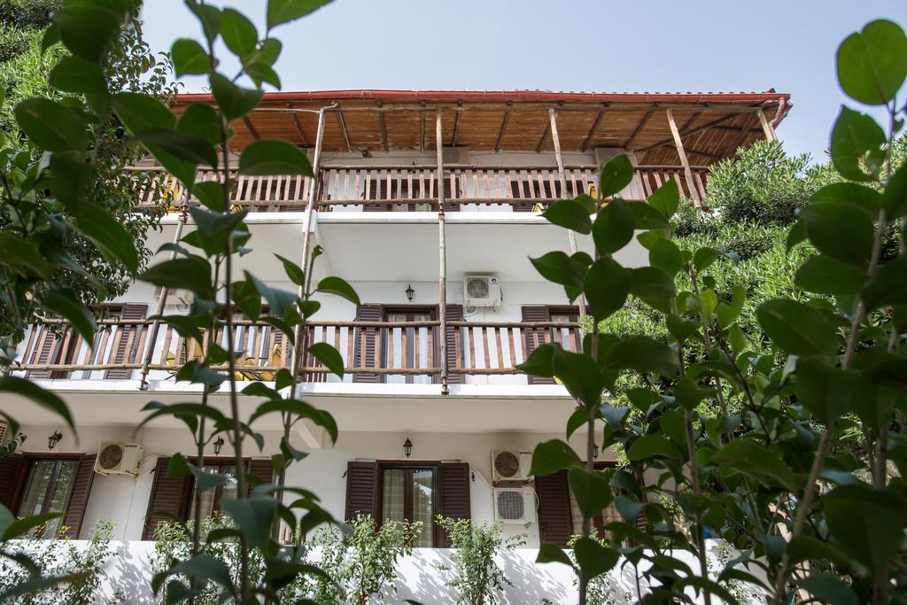 Monemvasia Green Apartments エクステリア 写真