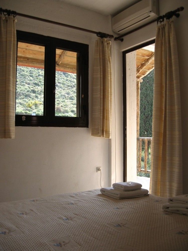 Monemvasia Green Apartments エクステリア 写真